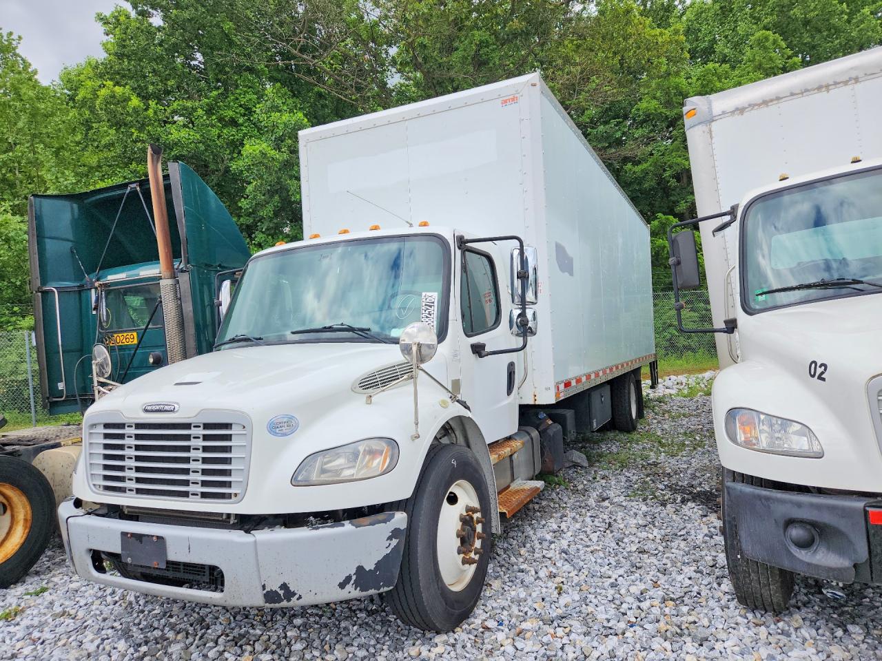 Salvage Freightliner M2 Image