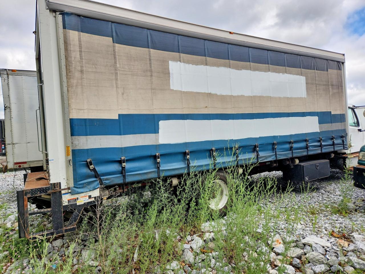 Freightliner M2