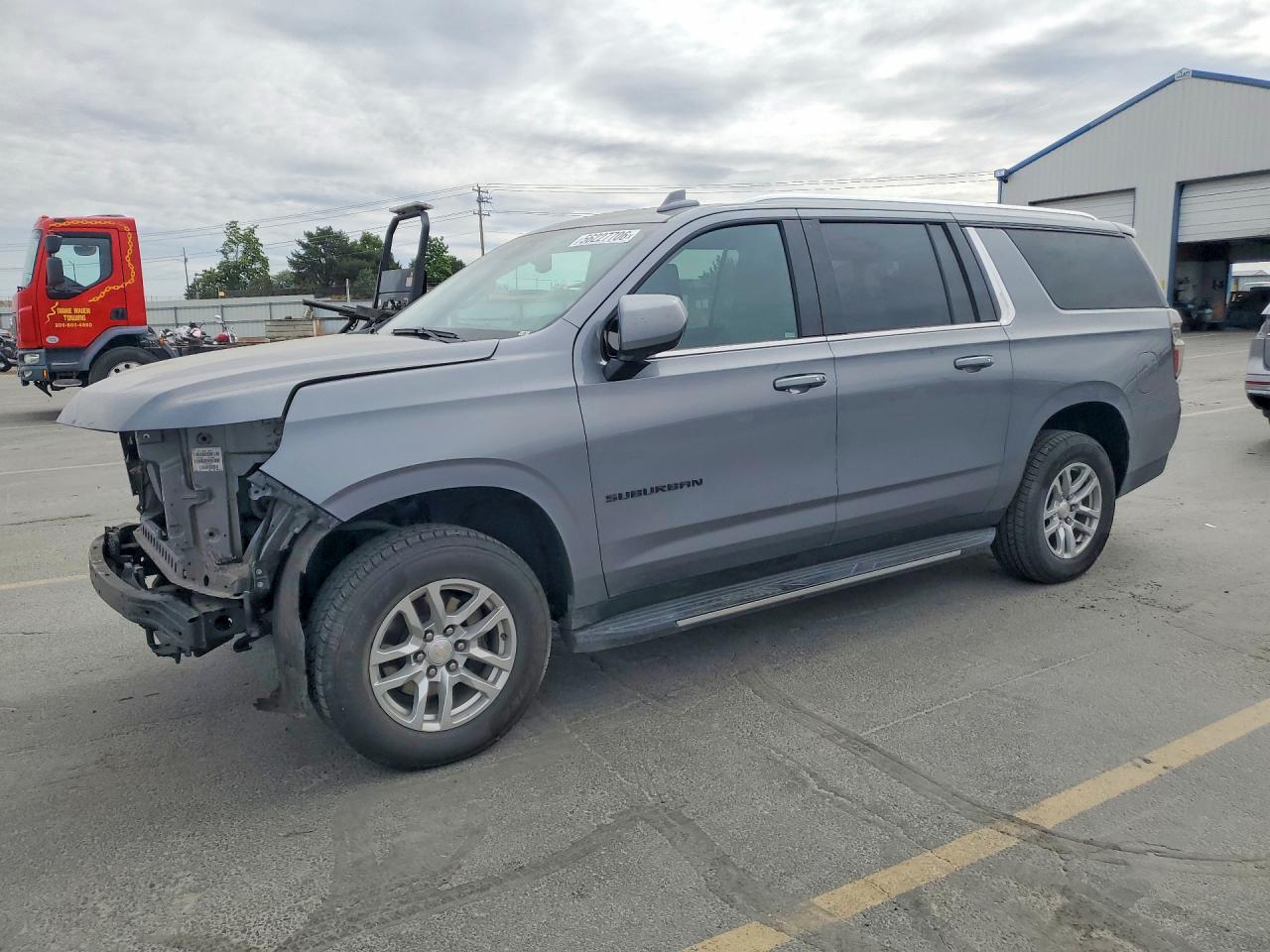 Salvage Chevrolet Suburban Image