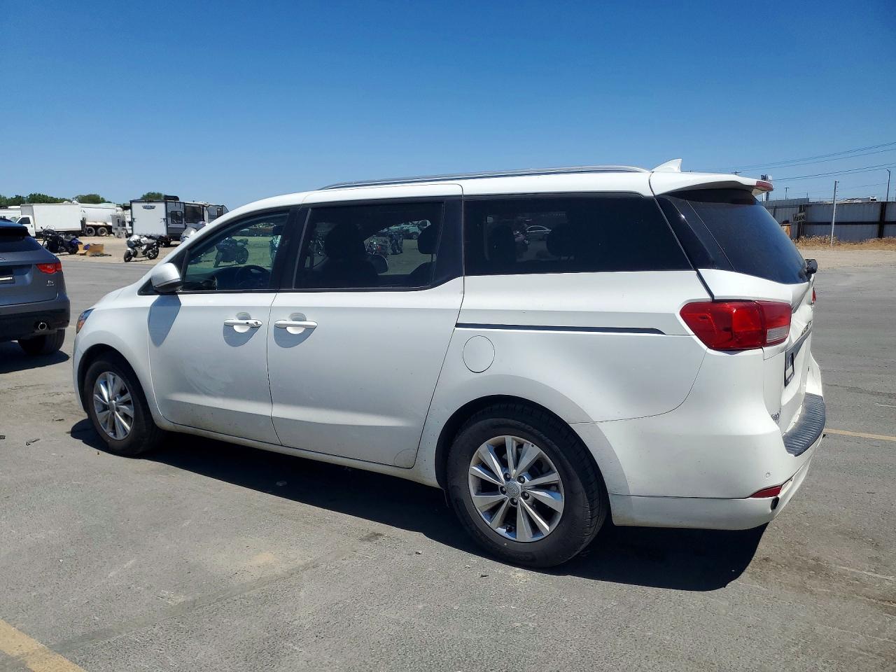 Kia Sedona Lx