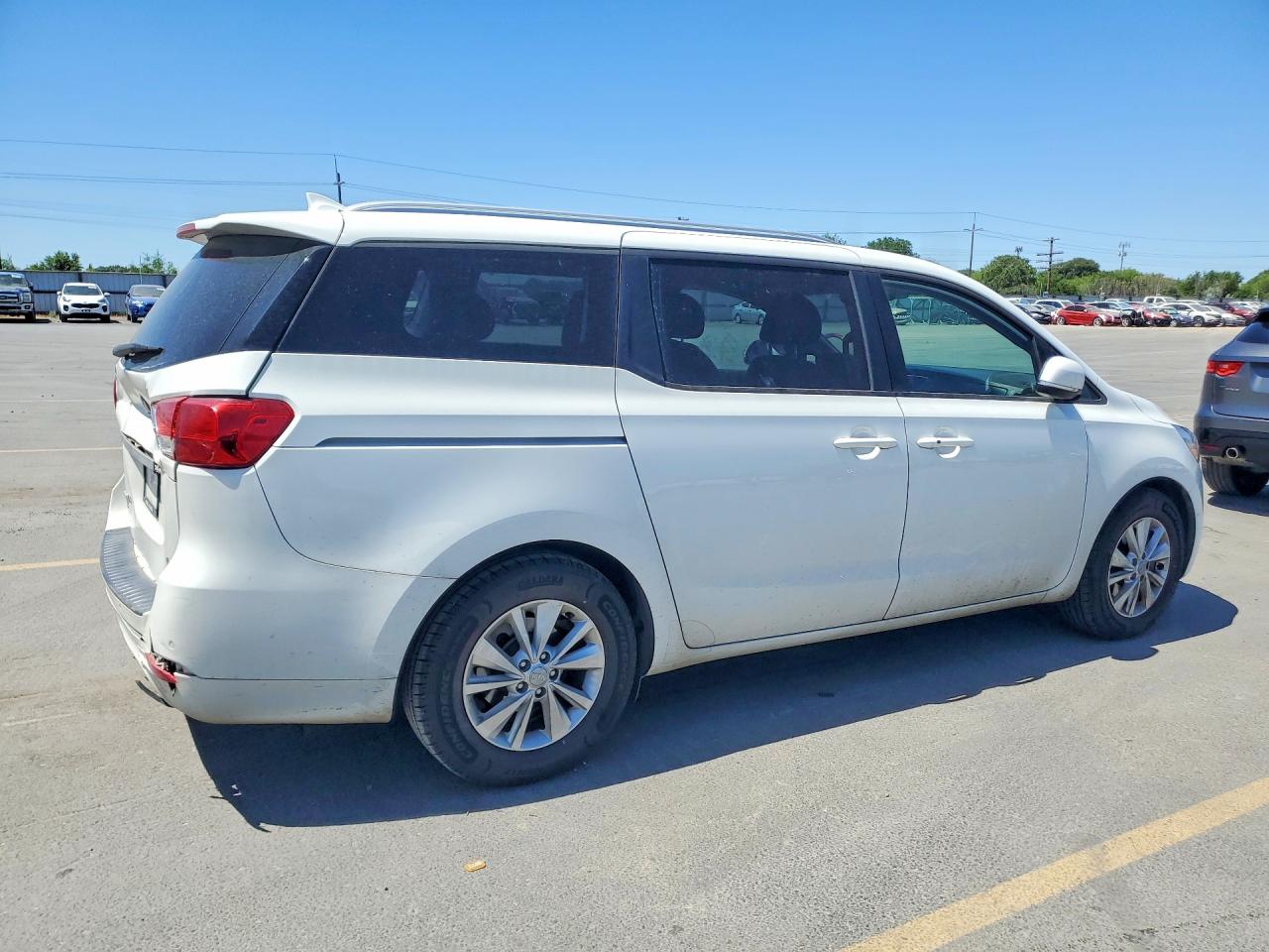 Kia Sedona Lx