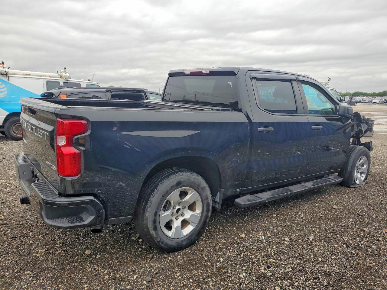 Chevrolet Silverado C1500 Custom