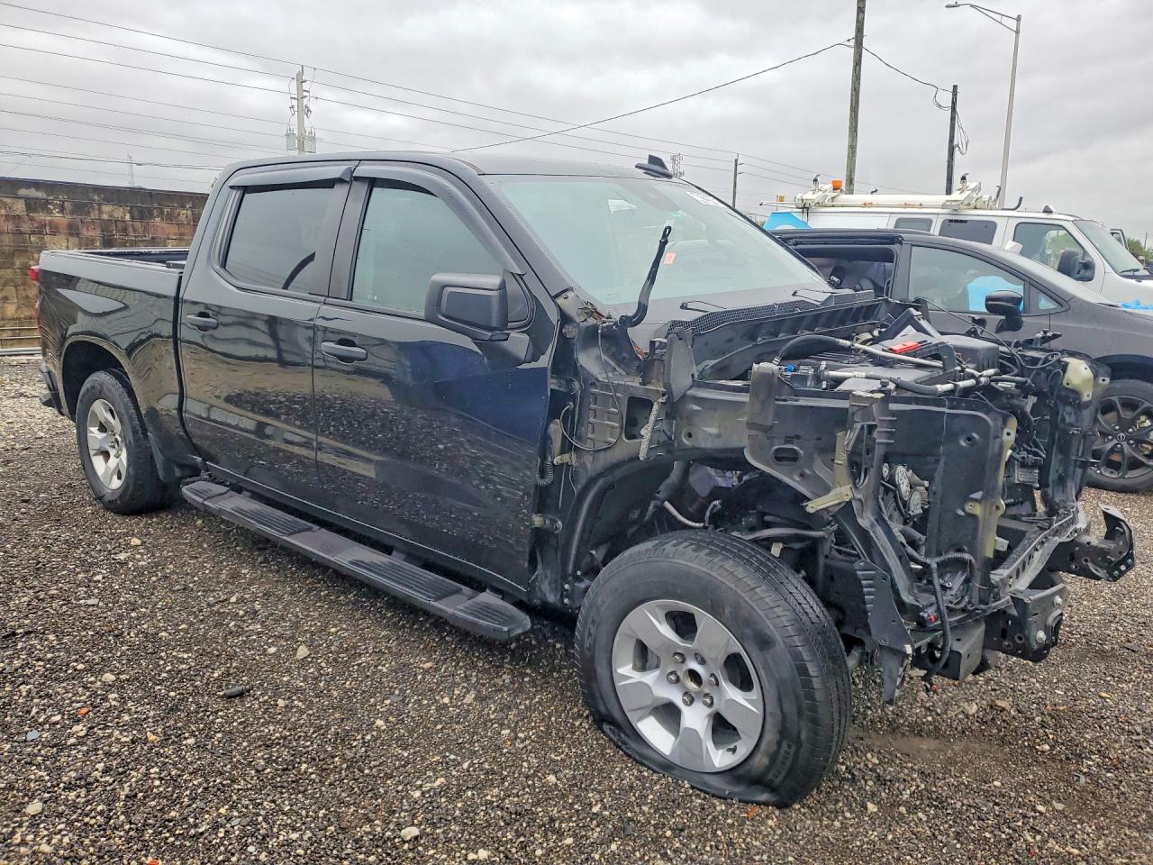 Chevrolet Silverado C1500 Custom
