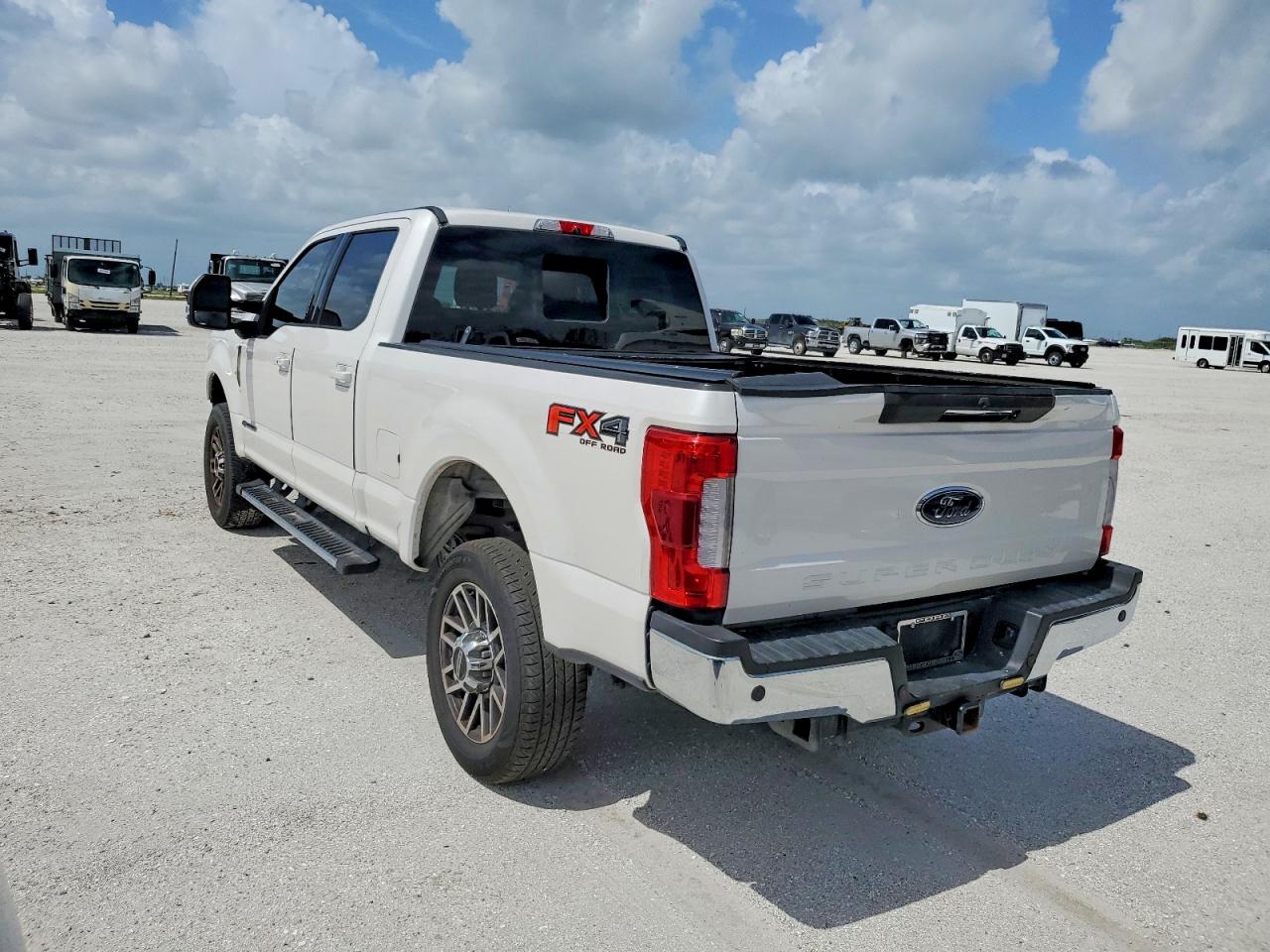 Ford F-350 Super Duty