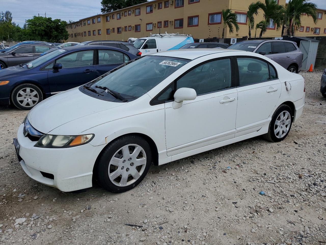 Salvage Honda Civic Image