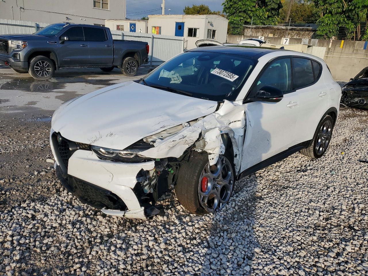 Salvage Alfa Romeo Tonale Image