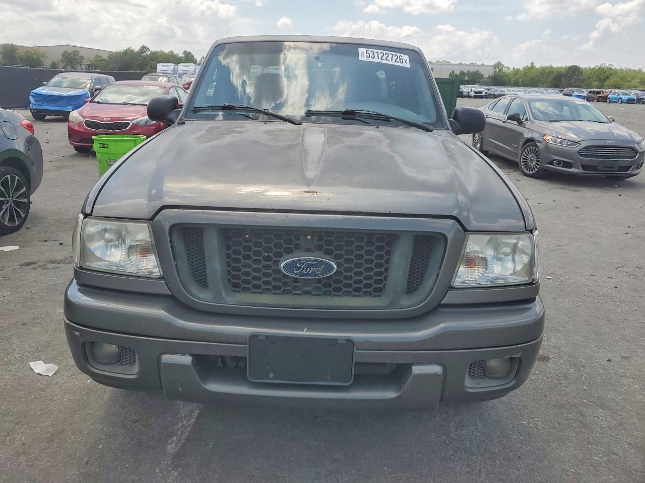Ford Ranger Super Cab