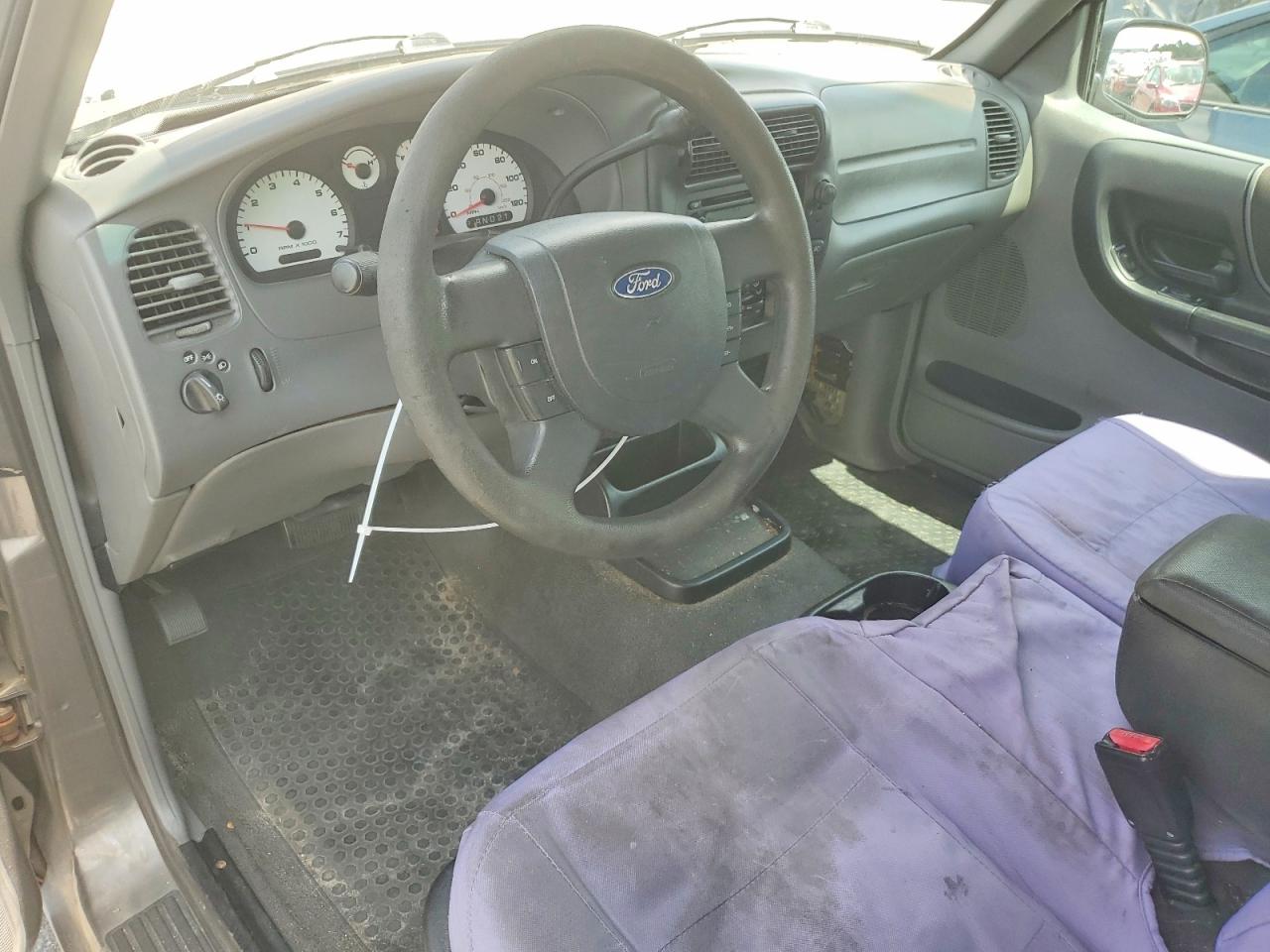 Ford Ranger Super Cab