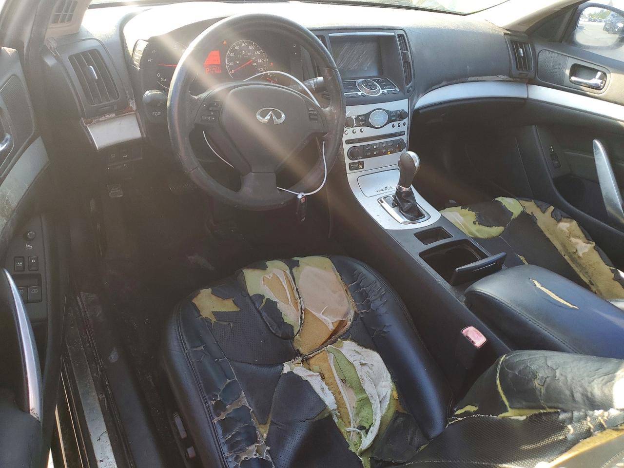 INFINITI G37 Base