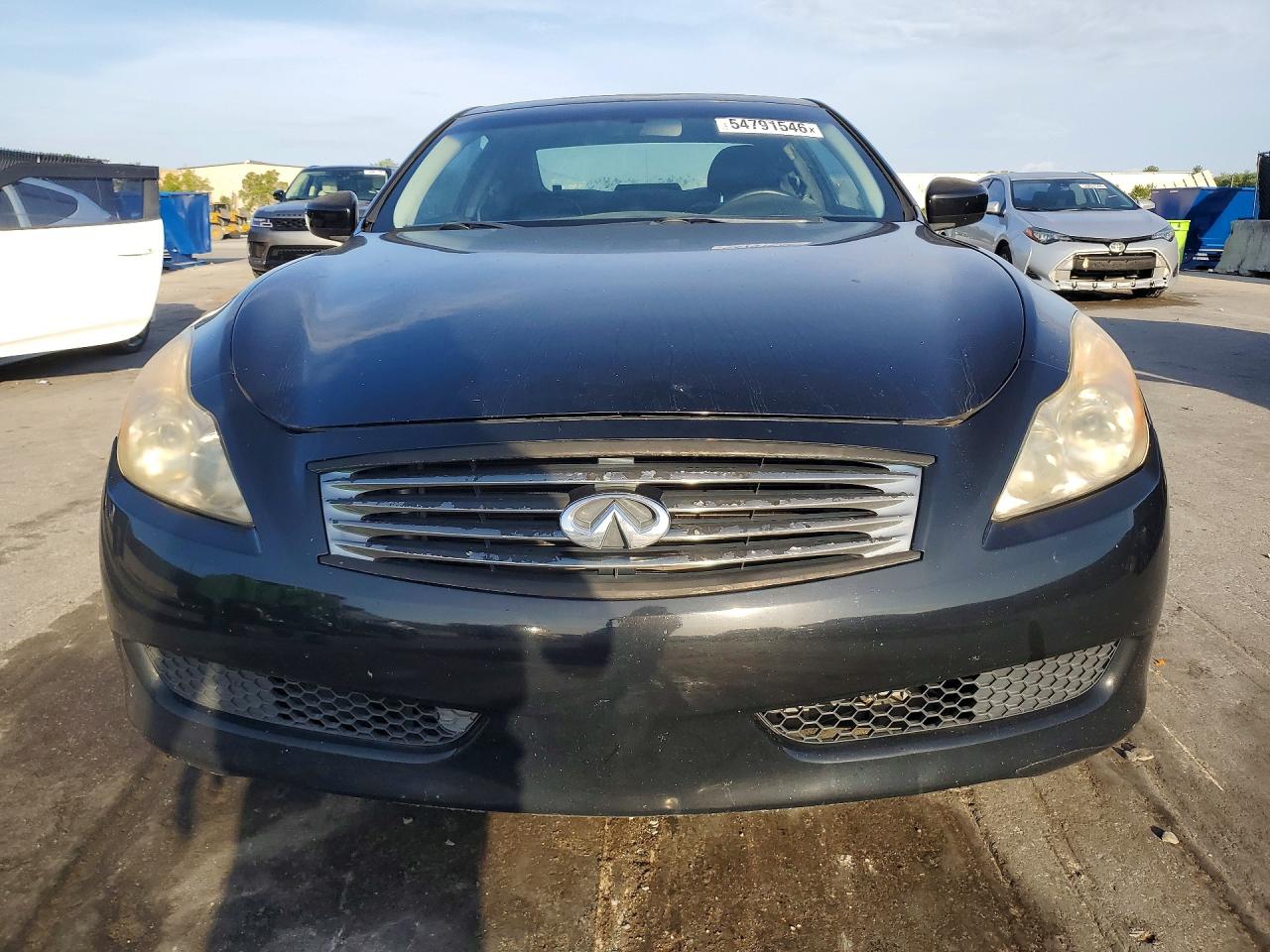 INFINITI G37 Base
