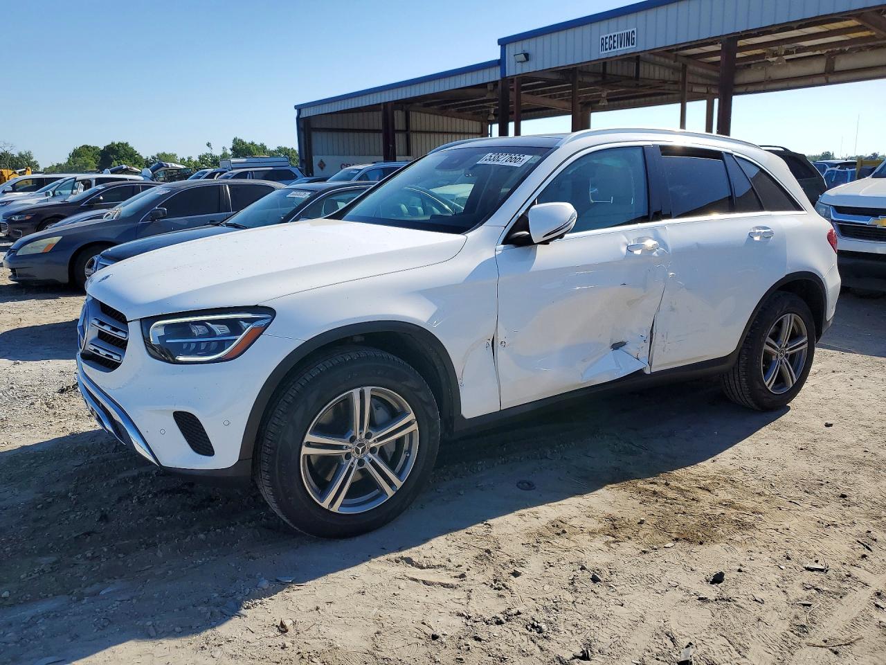 Salvage Mercedes-Benz GLC Image