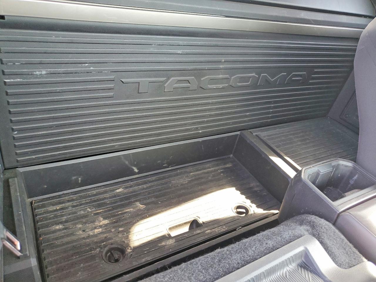 Toyota Tacoma Sr