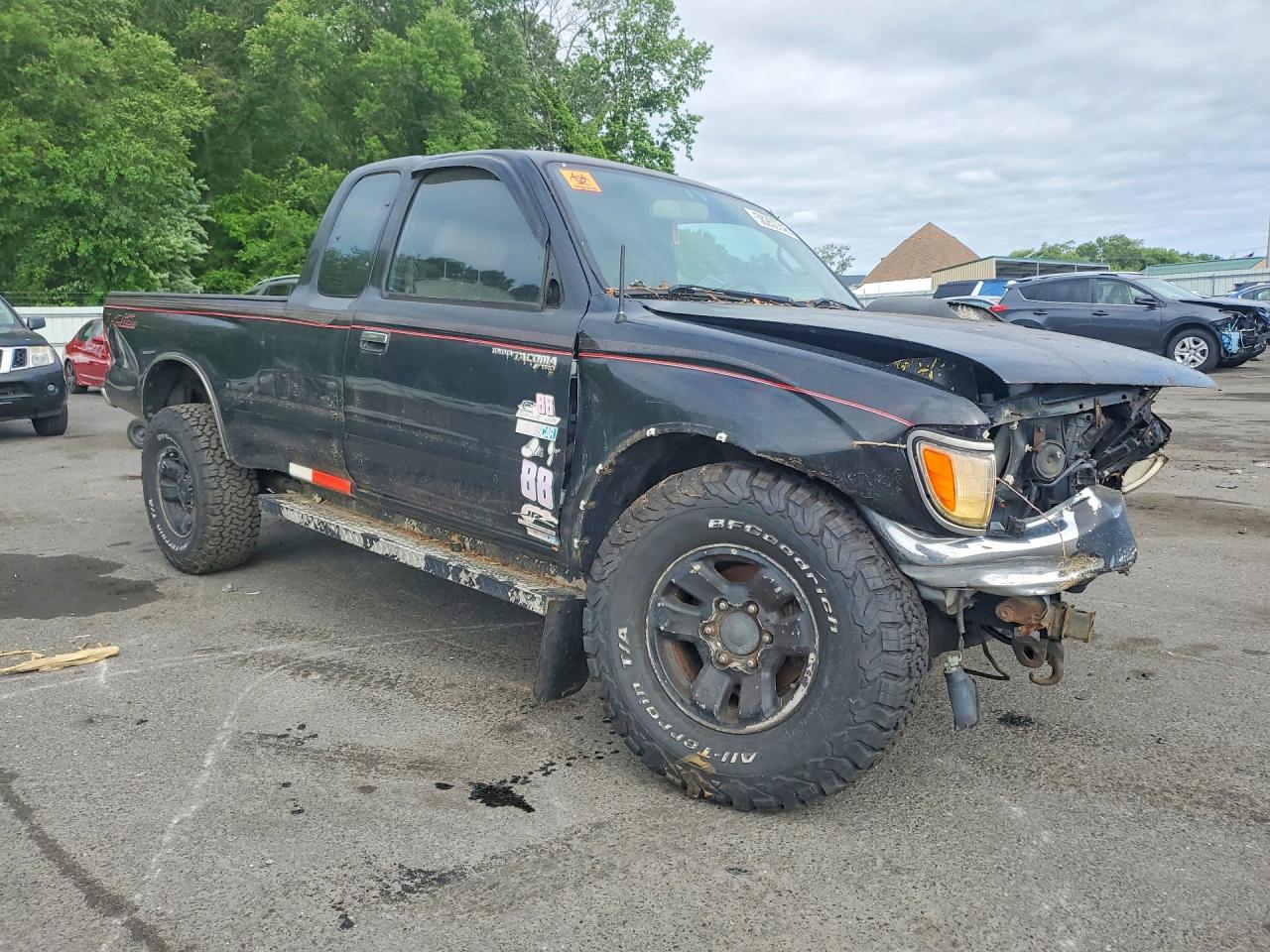 Toyota Tacoma Xtracab