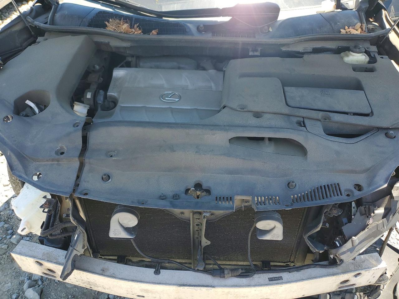 Lexus RX Base