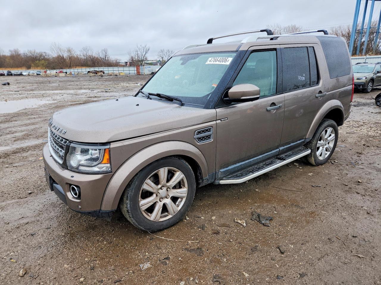 Salvage Land Rover LR4 Image