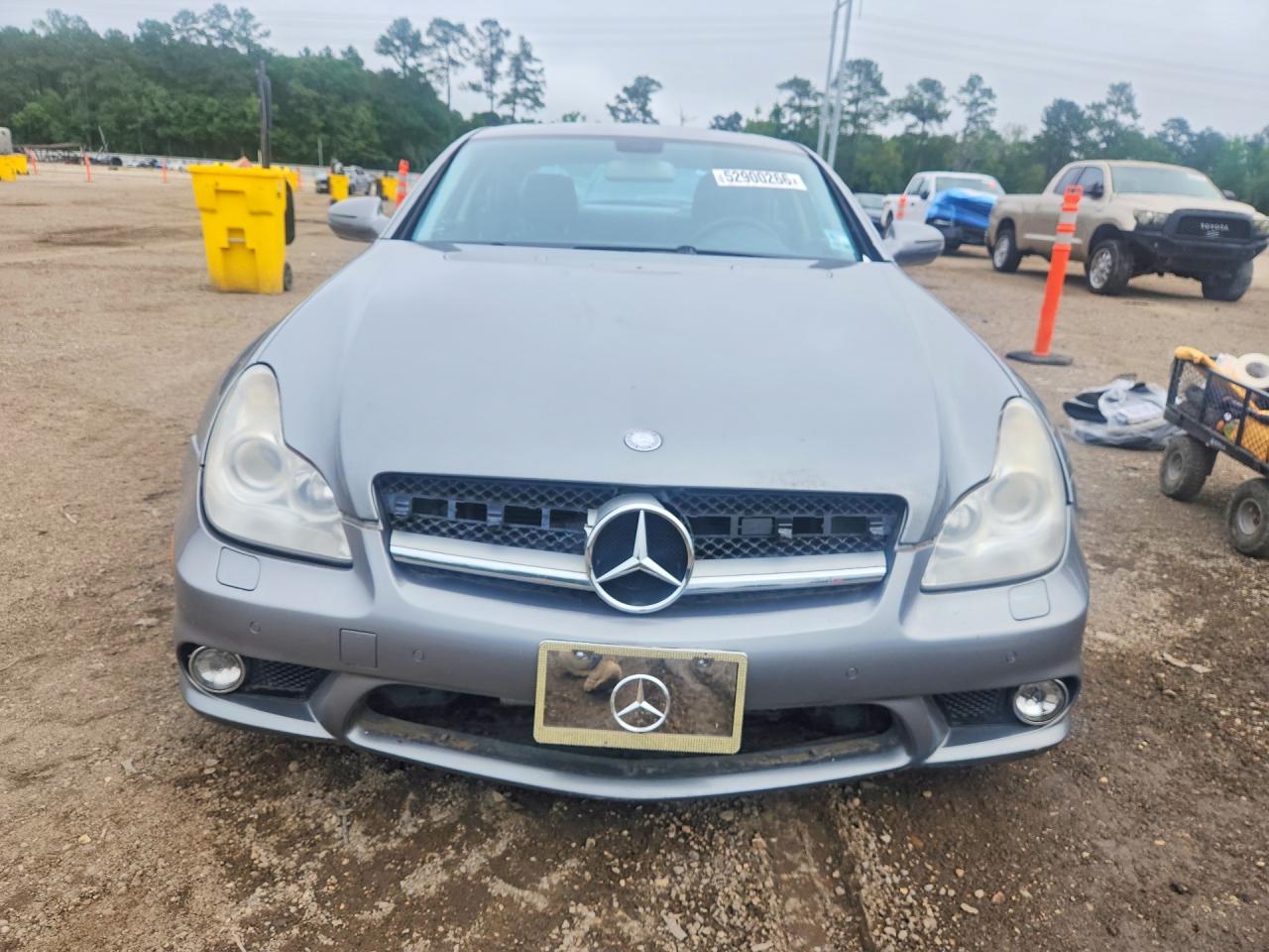 Mercedes-Benz Cls-class 550