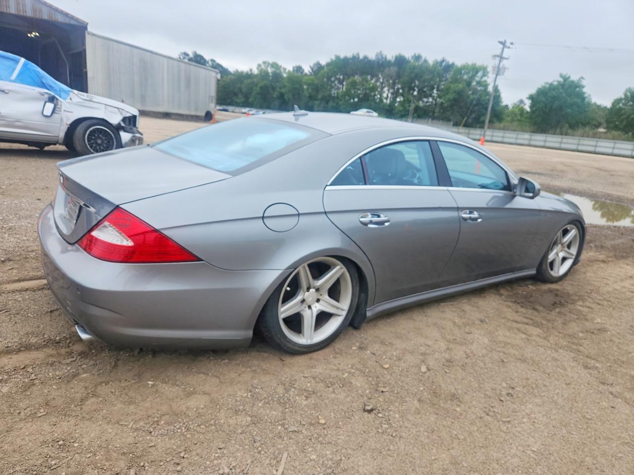 Mercedes-Benz Cls-class 550