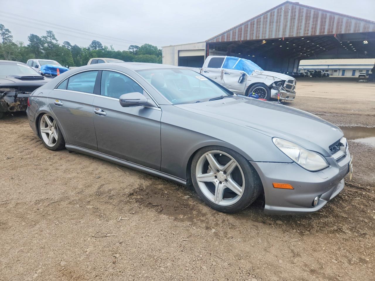 Mercedes-Benz Cls-class 550