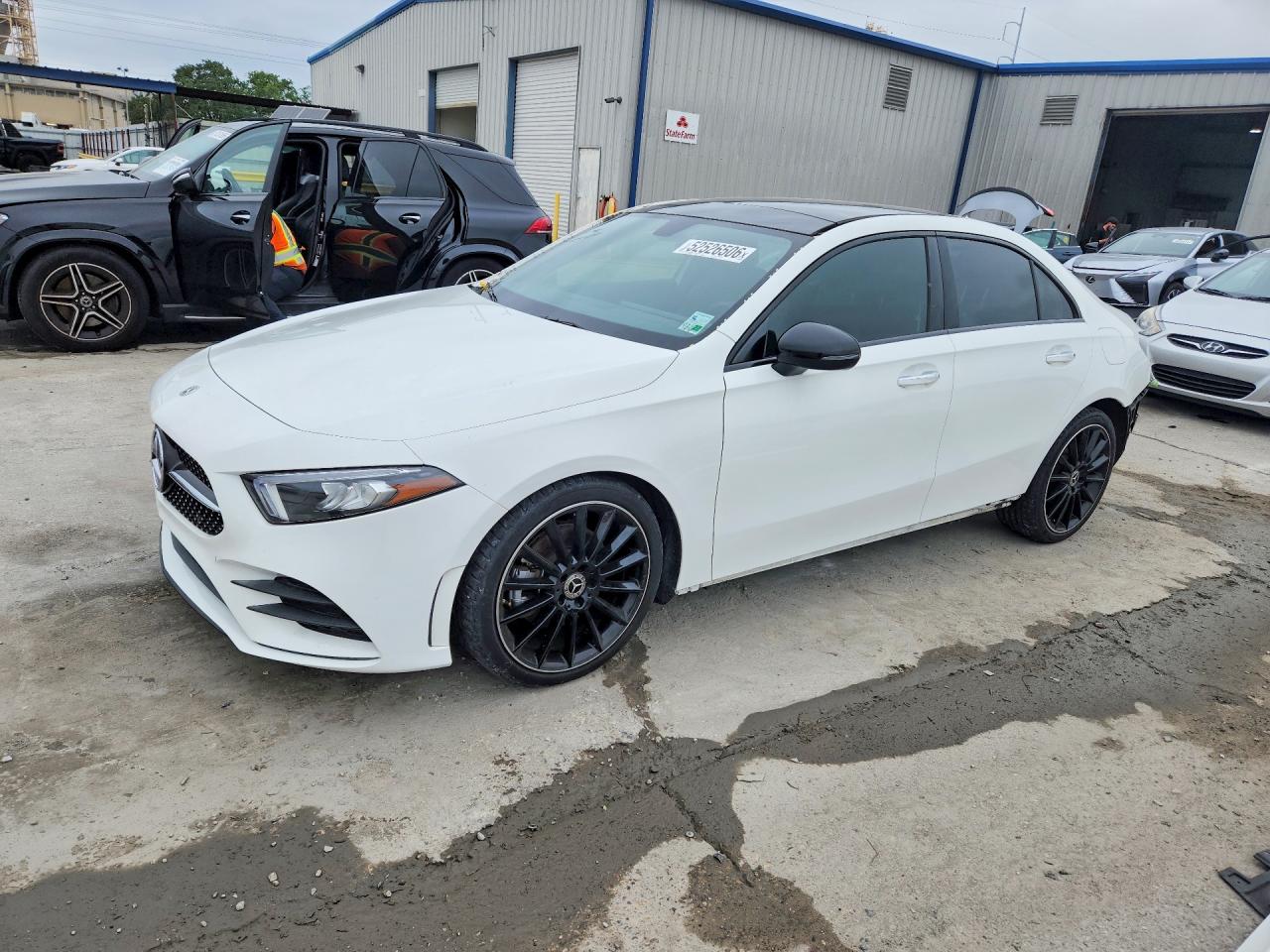 Salvage Mercedes-Benz A-Class Image