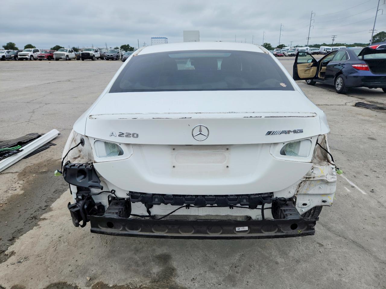 Mercedes-Benz A-Class 220