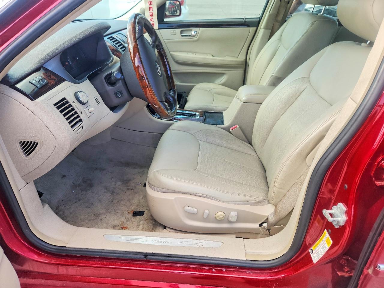 Cadillac DTS
