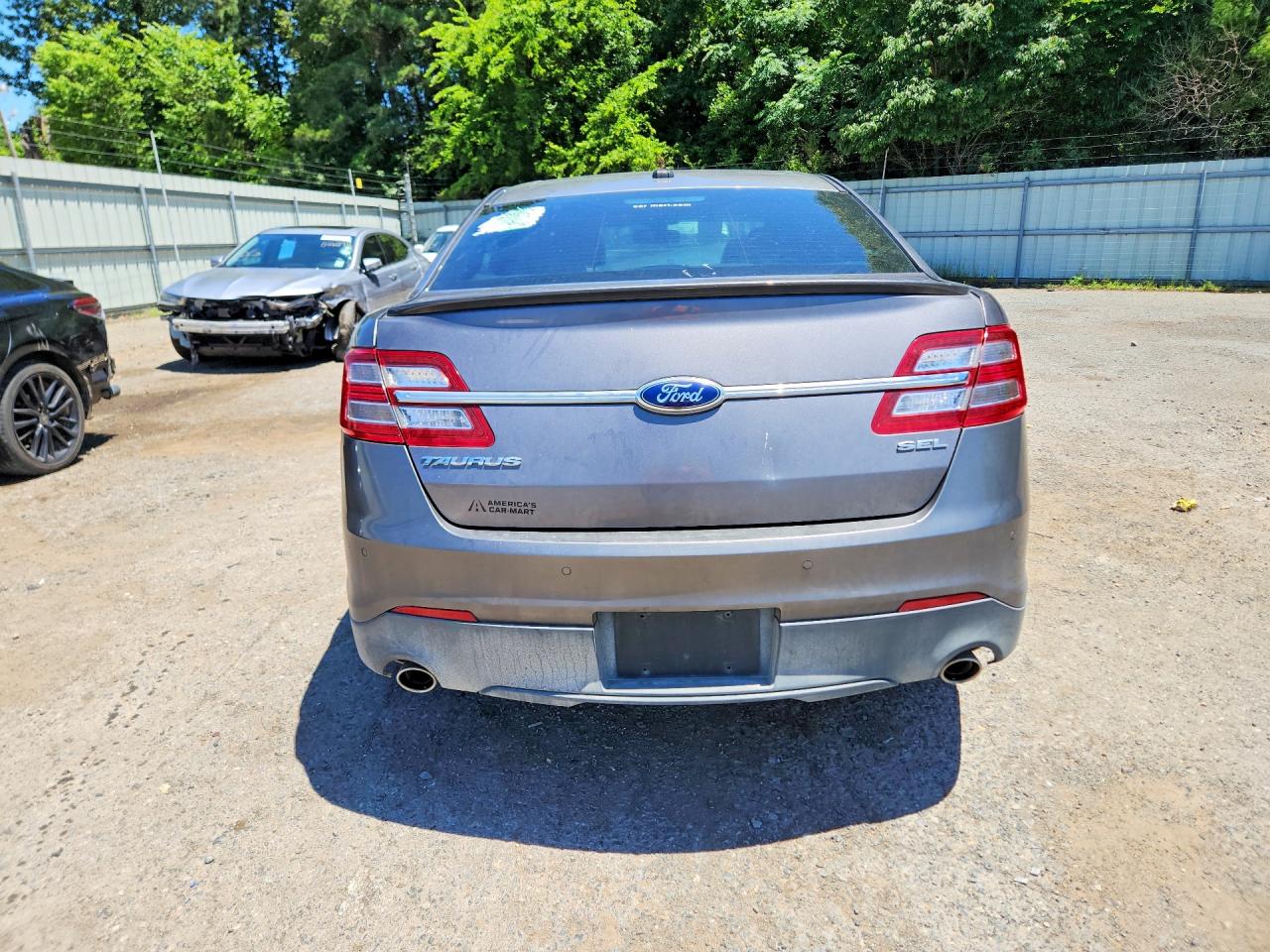 Ford Taurus Sel