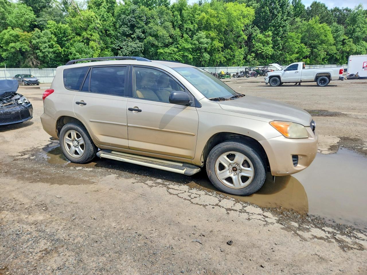 Toyota RAV4 Base