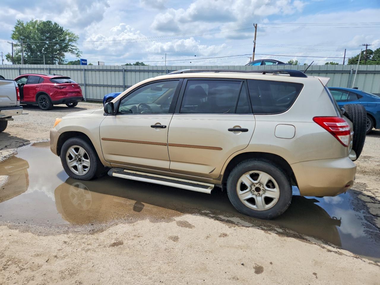 Toyota RAV4 Base