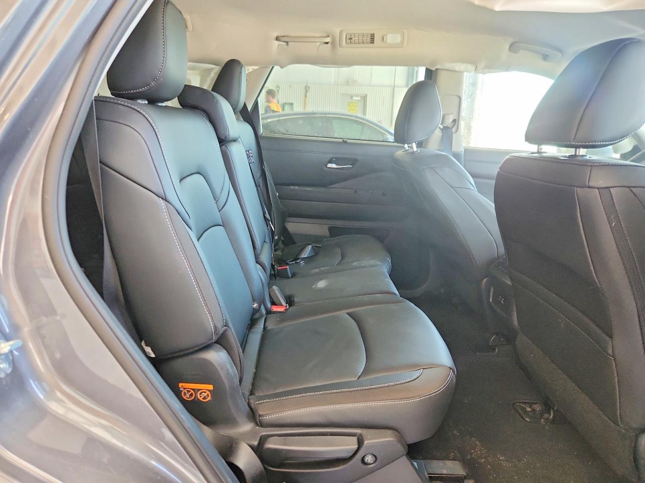 Nissan Pathfinder Sl