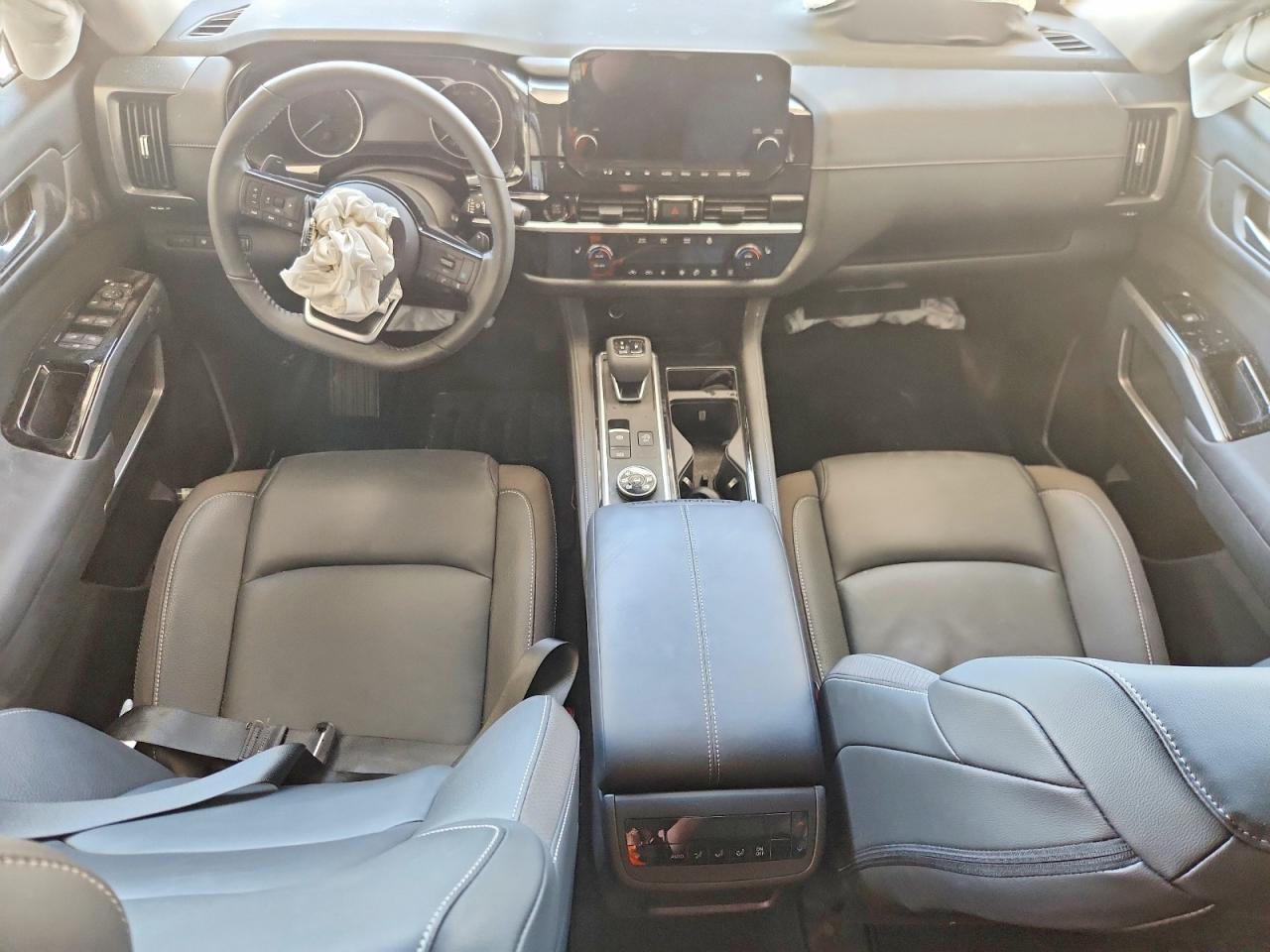 Nissan Pathfinder Sl