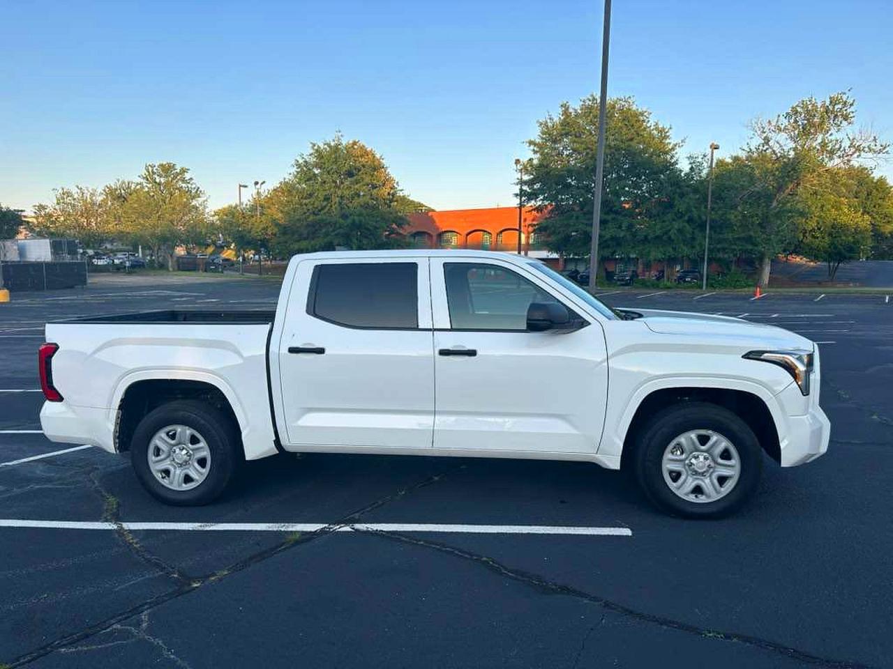 Toyota Tundra Sr
