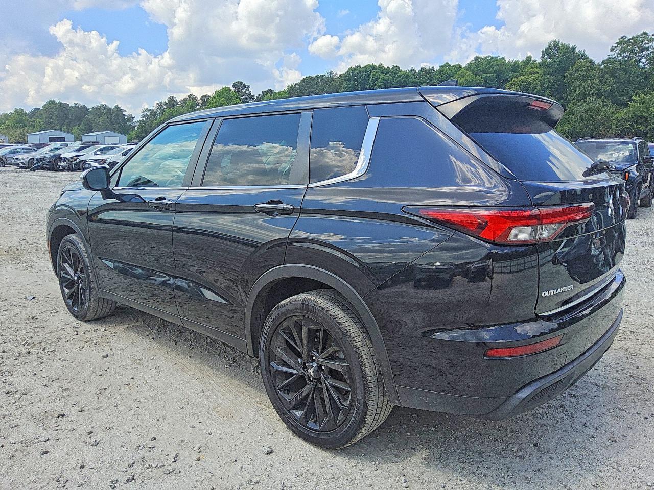Mitsubishi Outlander Es