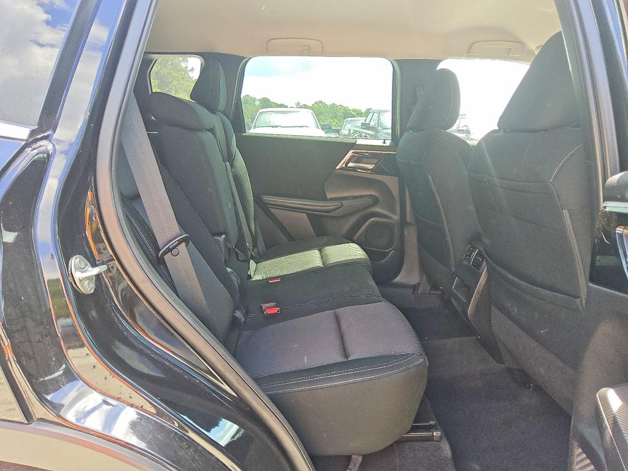Mitsubishi Outlander Es