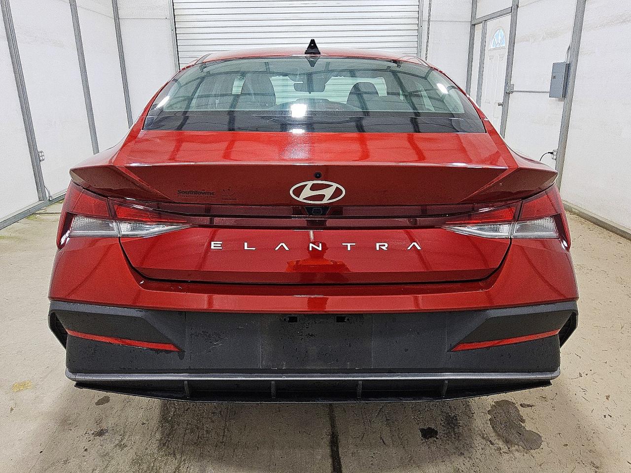 Hyundai ELANTRA Sel