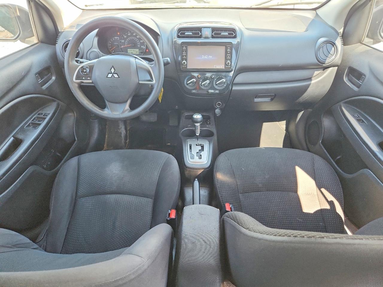 Mitsubishi Mirage G4 Es