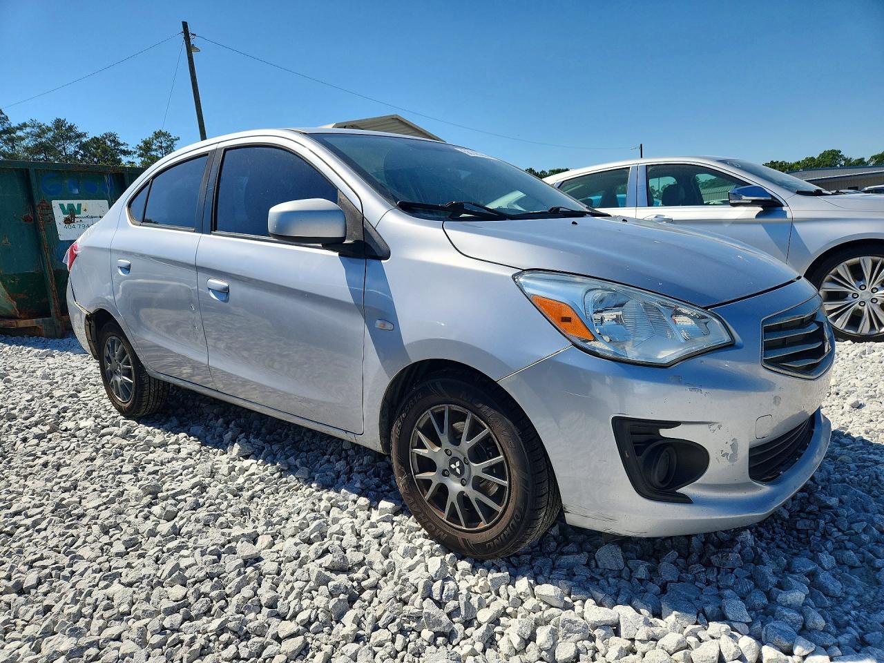 Mitsubishi Mirage G4 Es