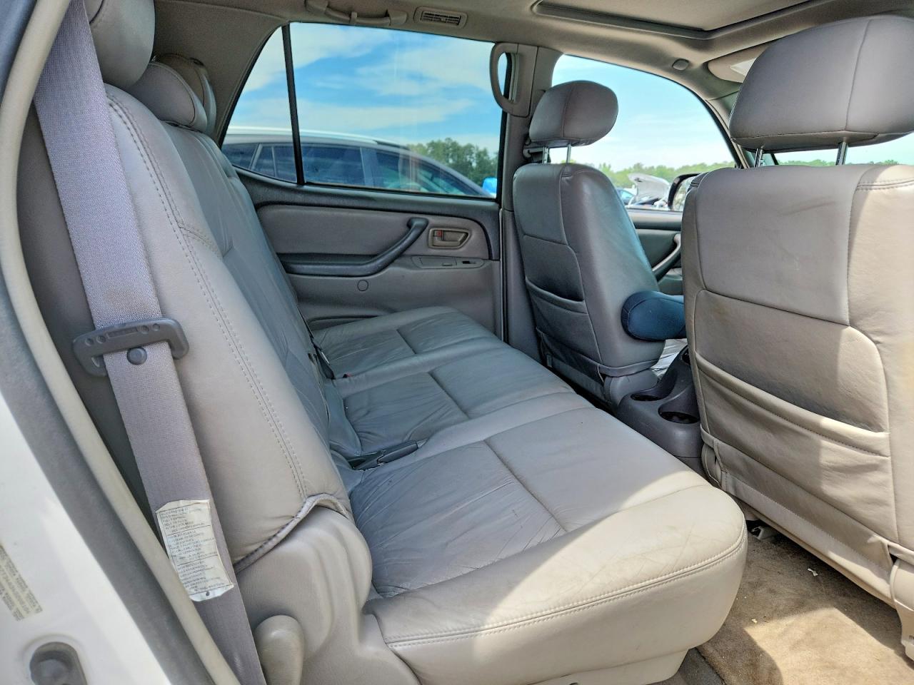 Toyota Sequoia