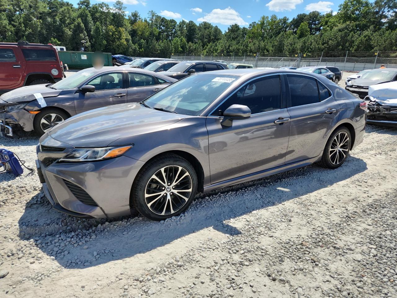 Salvage Toyota Camry Image