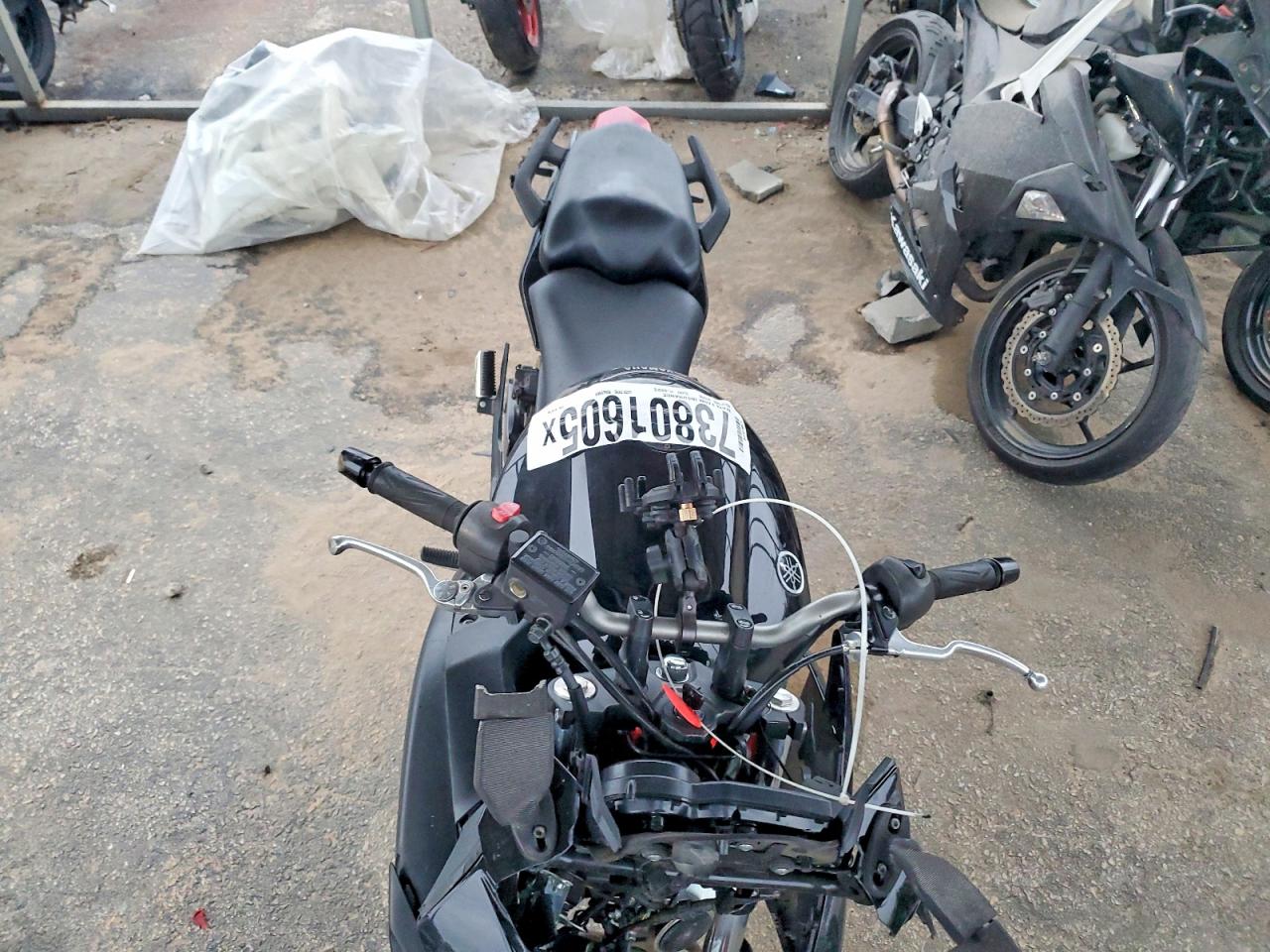Yamaha Fz600 800 R