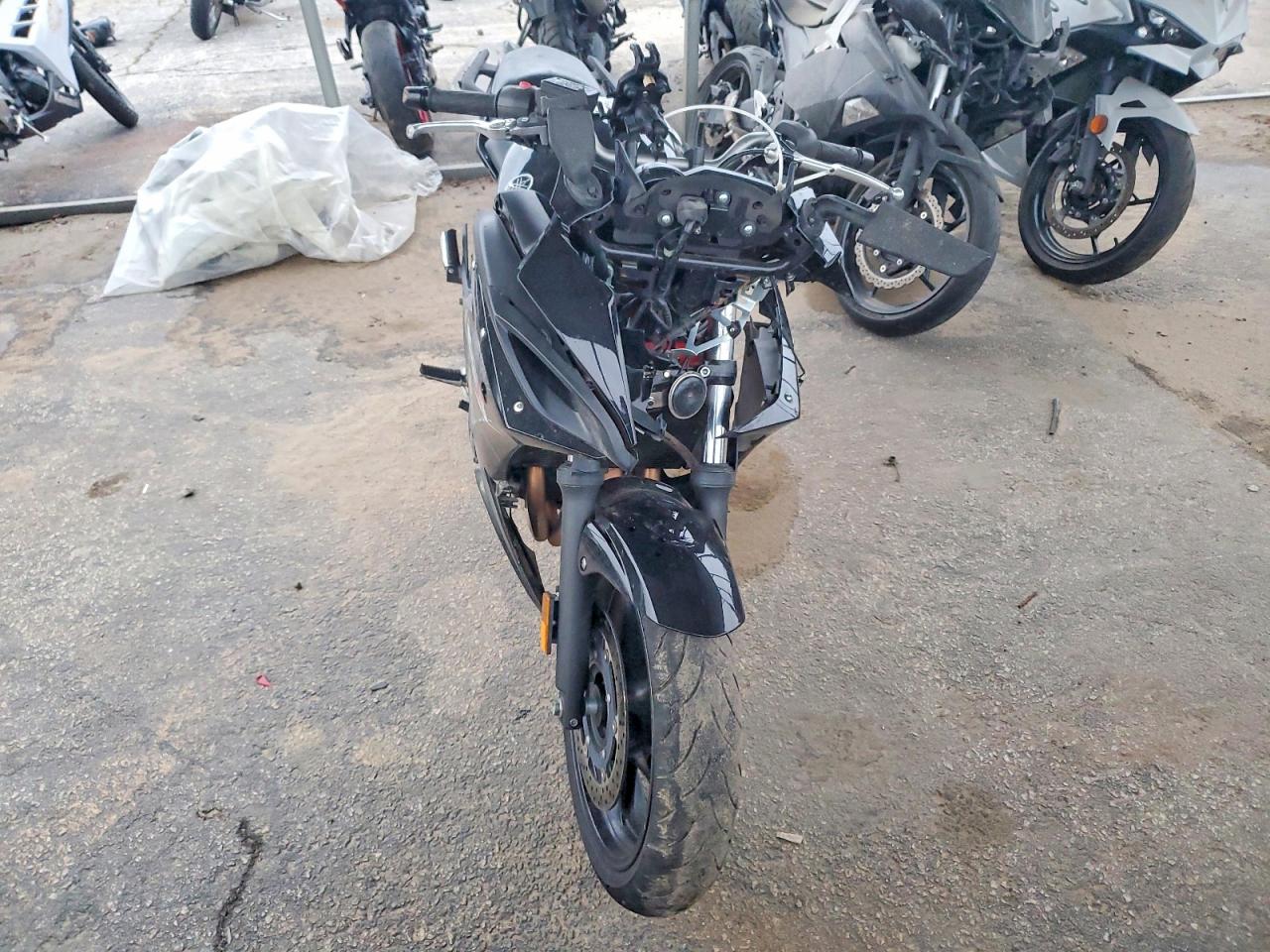 Yamaha Fz600 800 R