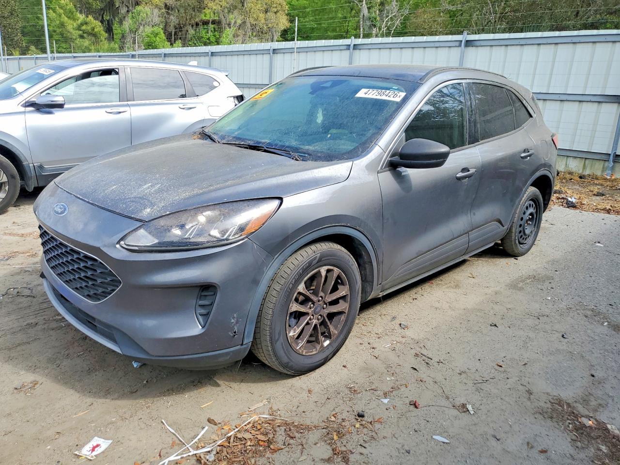 Salvage Ford Escape Image