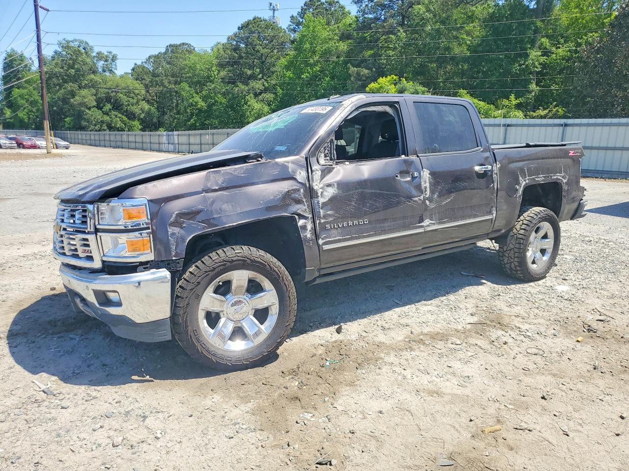 Salvage Chevrolet Silverado Image