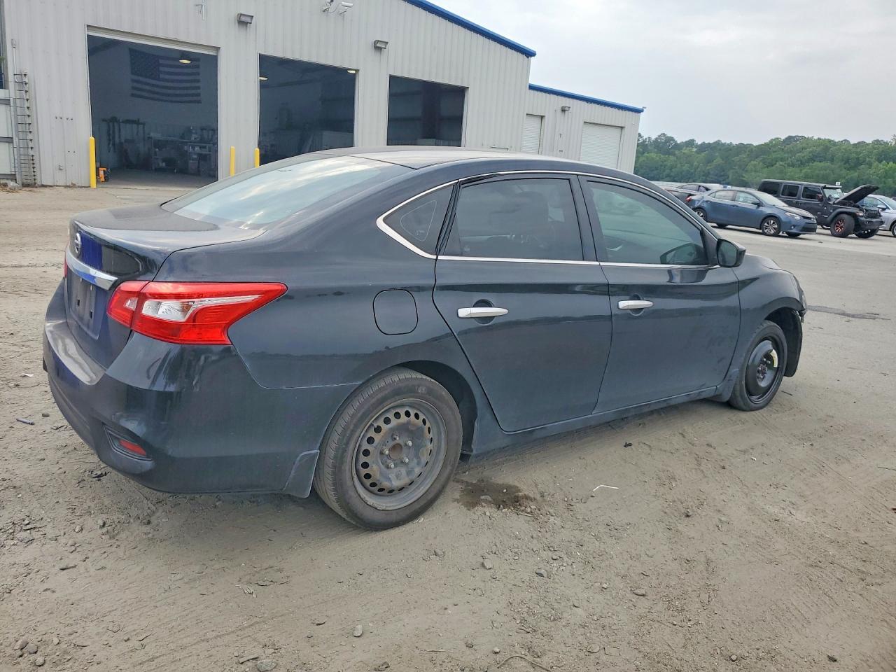 Nissan Sentra S