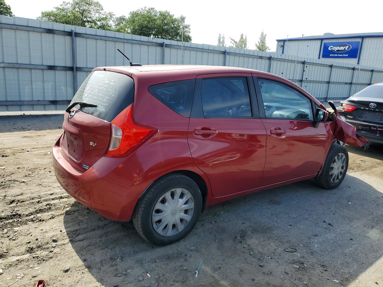 Nissan Versa Sv