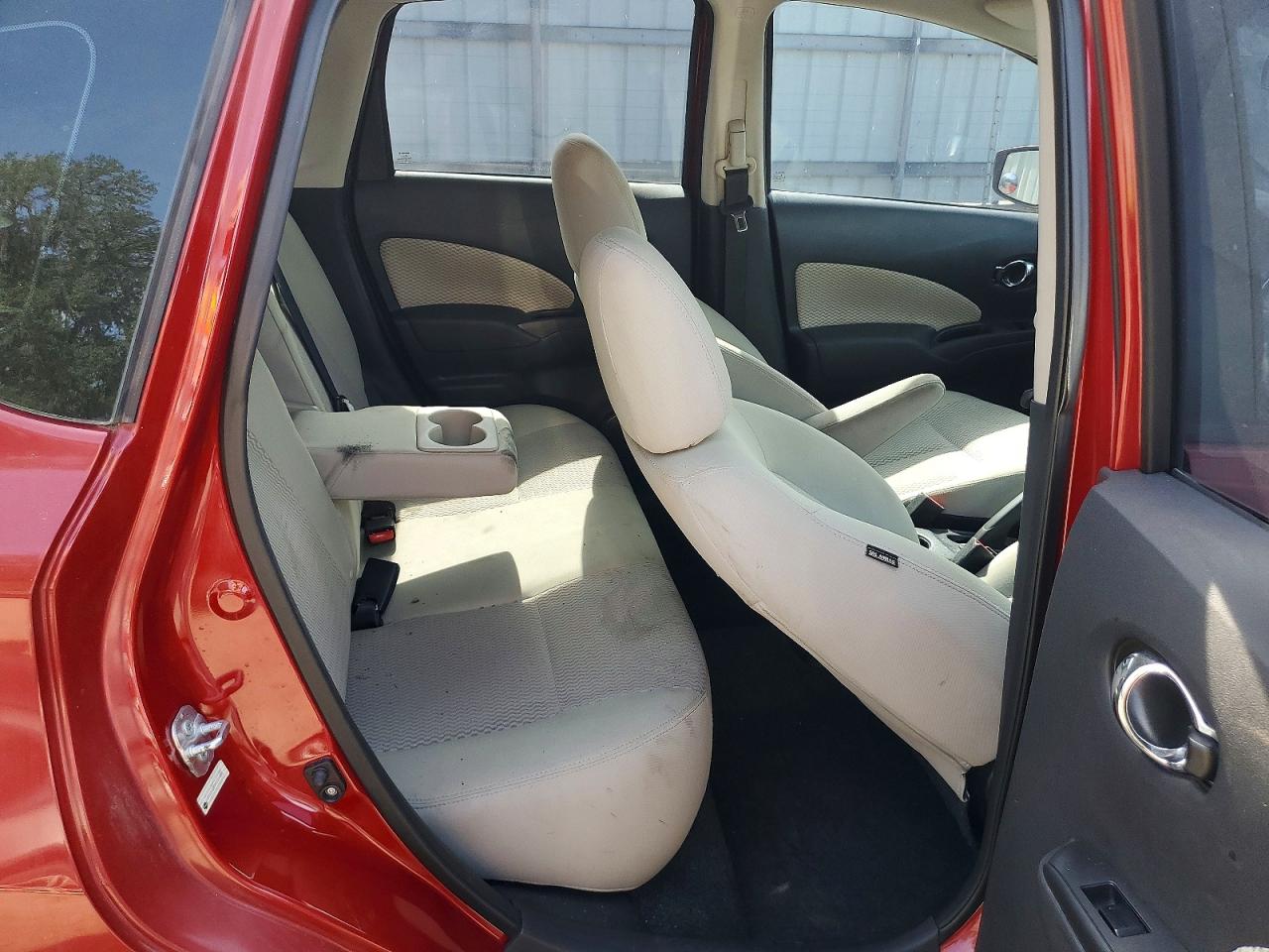 Nissan Versa Sv