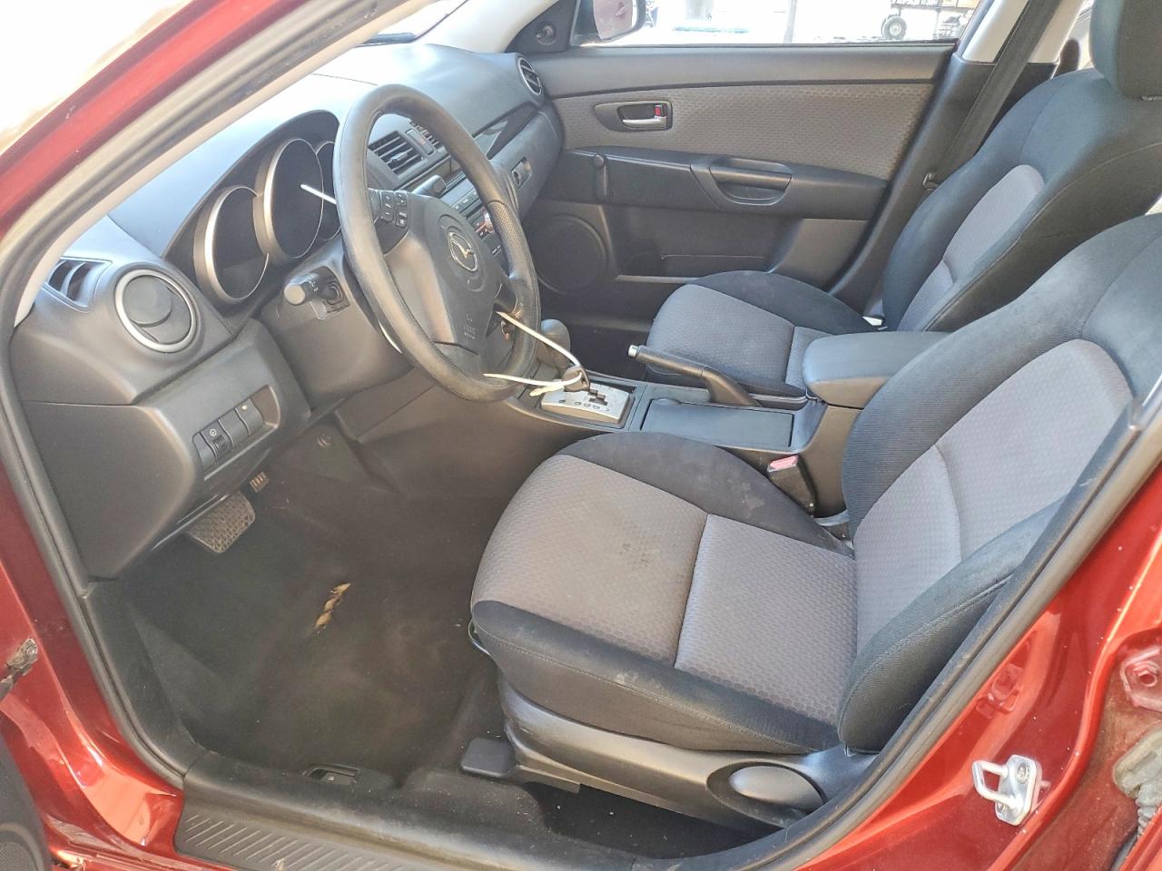 Mazda 3 I