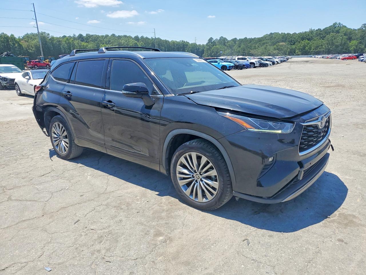 Toyota Highlander Hybrid Platinum