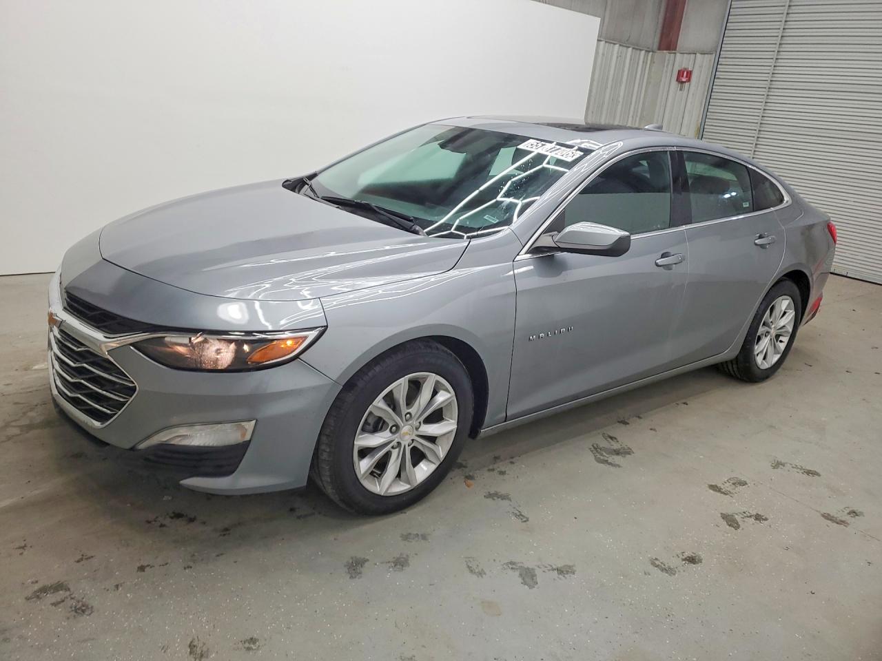 Salvage Chevrolet Malibu Image
