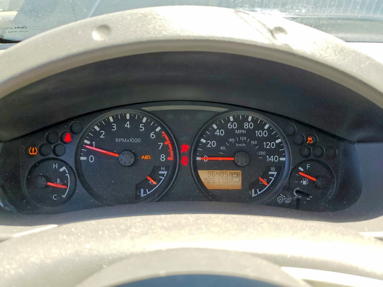 Nissan Frontier Sv