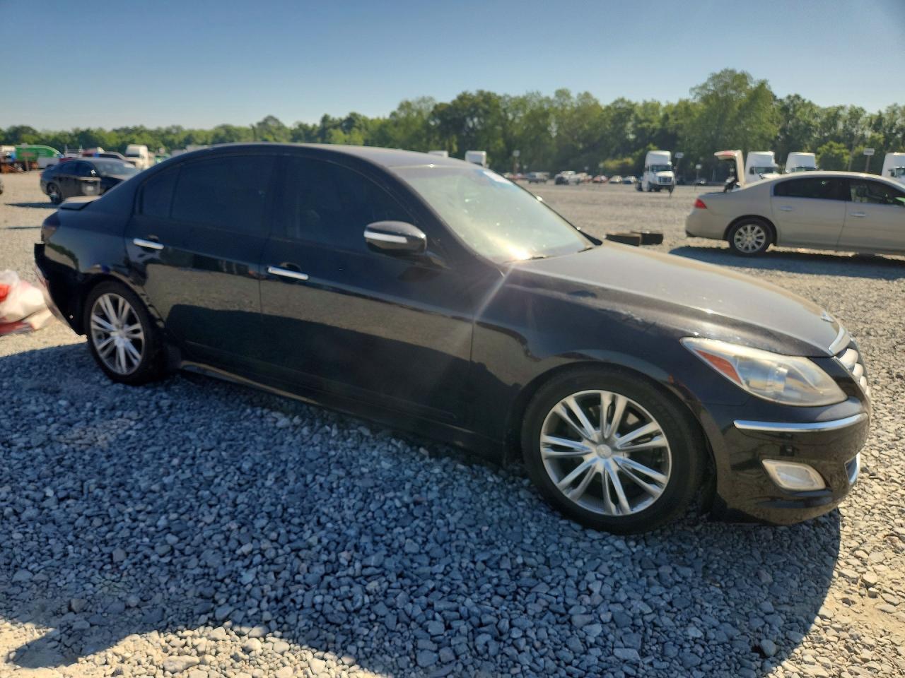 Hyundai Genesis 3.8l